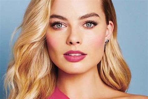 margot robbie titts|Body Measurements of Margot Robbie with Bra Size Height。